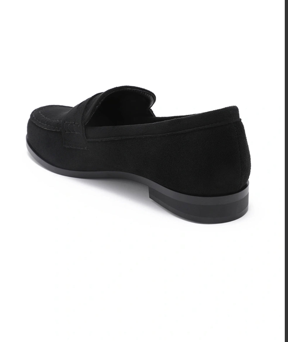 Loafer, musta
