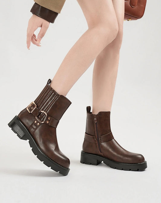 Nilkkurit soljella, ruskea