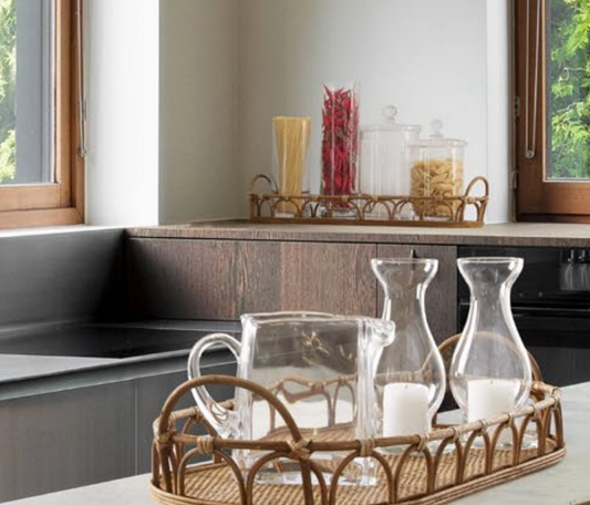 Tarjotin kapea rottinkireunalla, iso