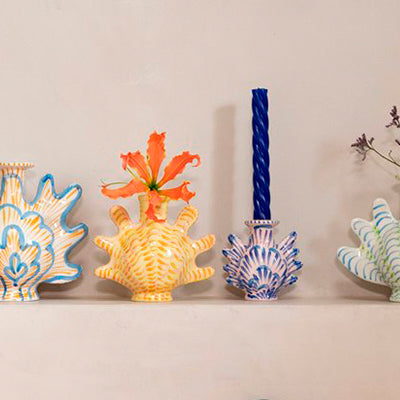 Maljakko kelta-oranssi koralli,