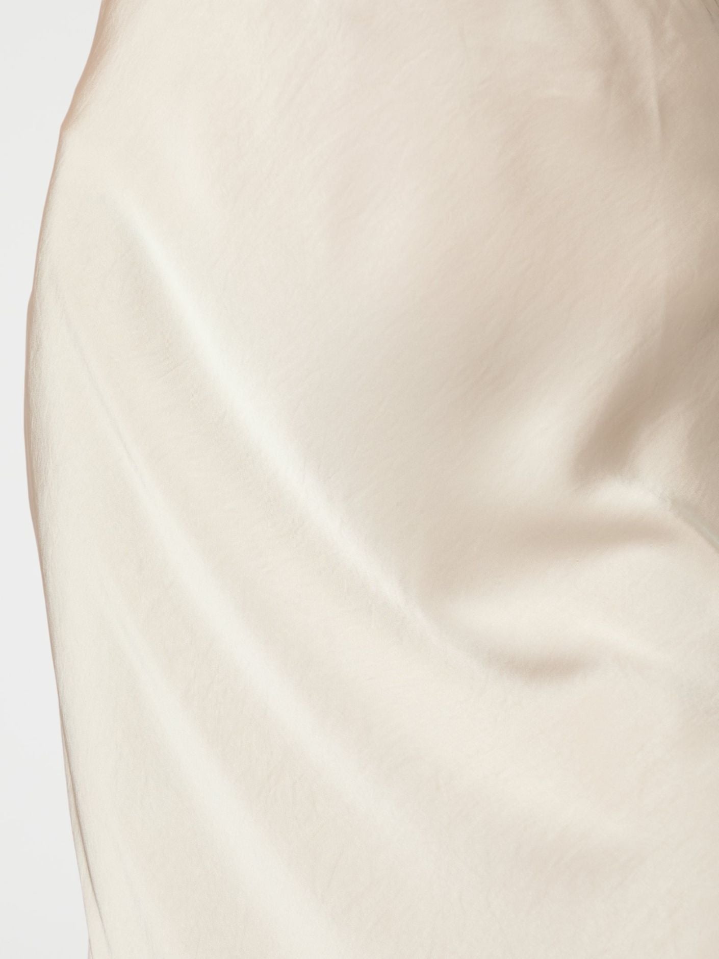 Neo Noir Bovary hame, shampanja