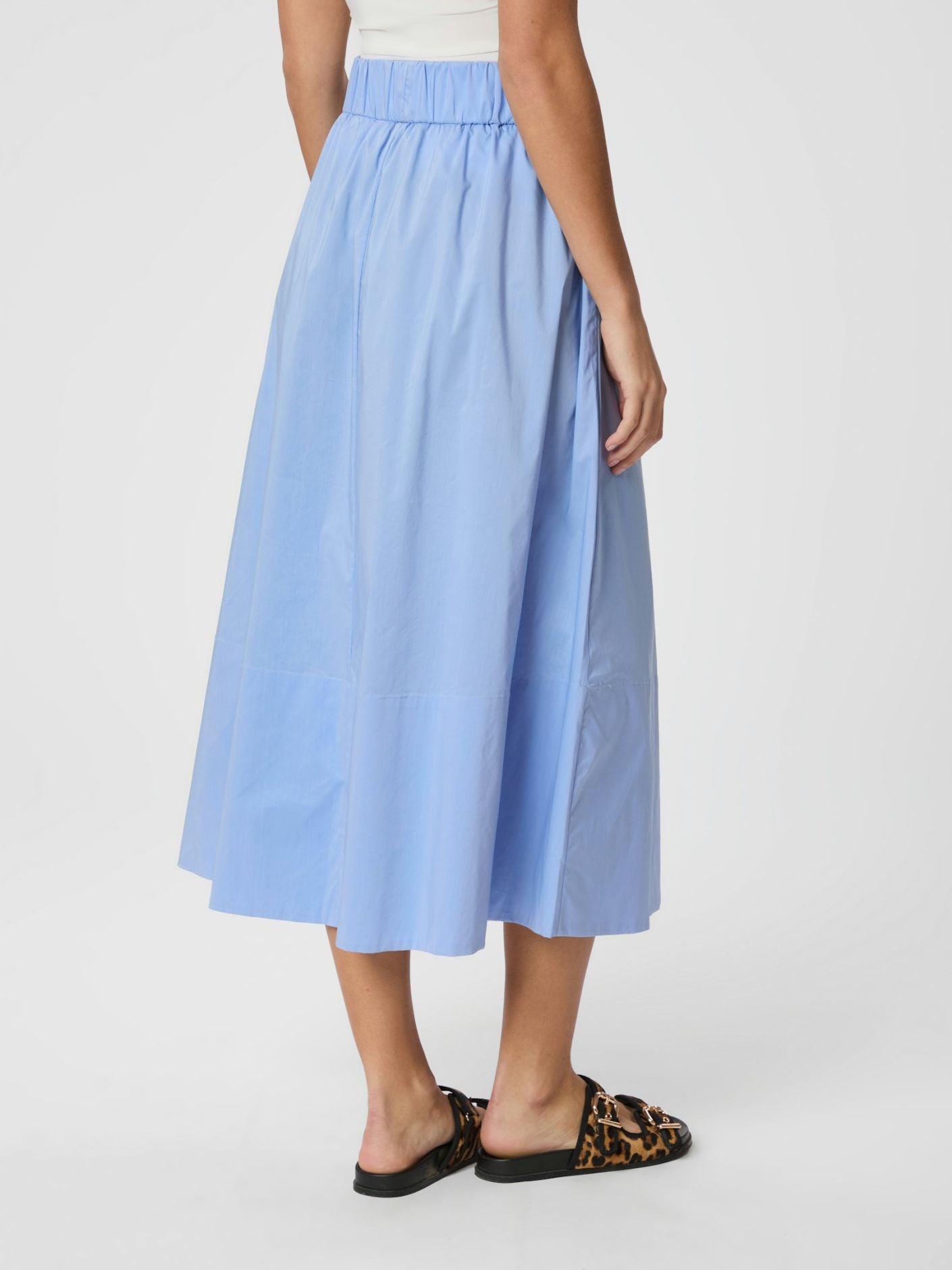 Neo Noir Yara hame, taivaansininen