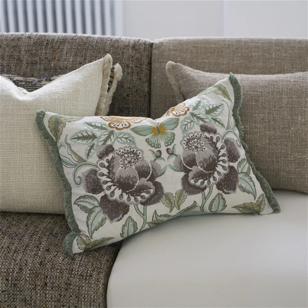 
                  
                    Designers Guild ISABELLA EMBROIDERED CAMEO
                  
                