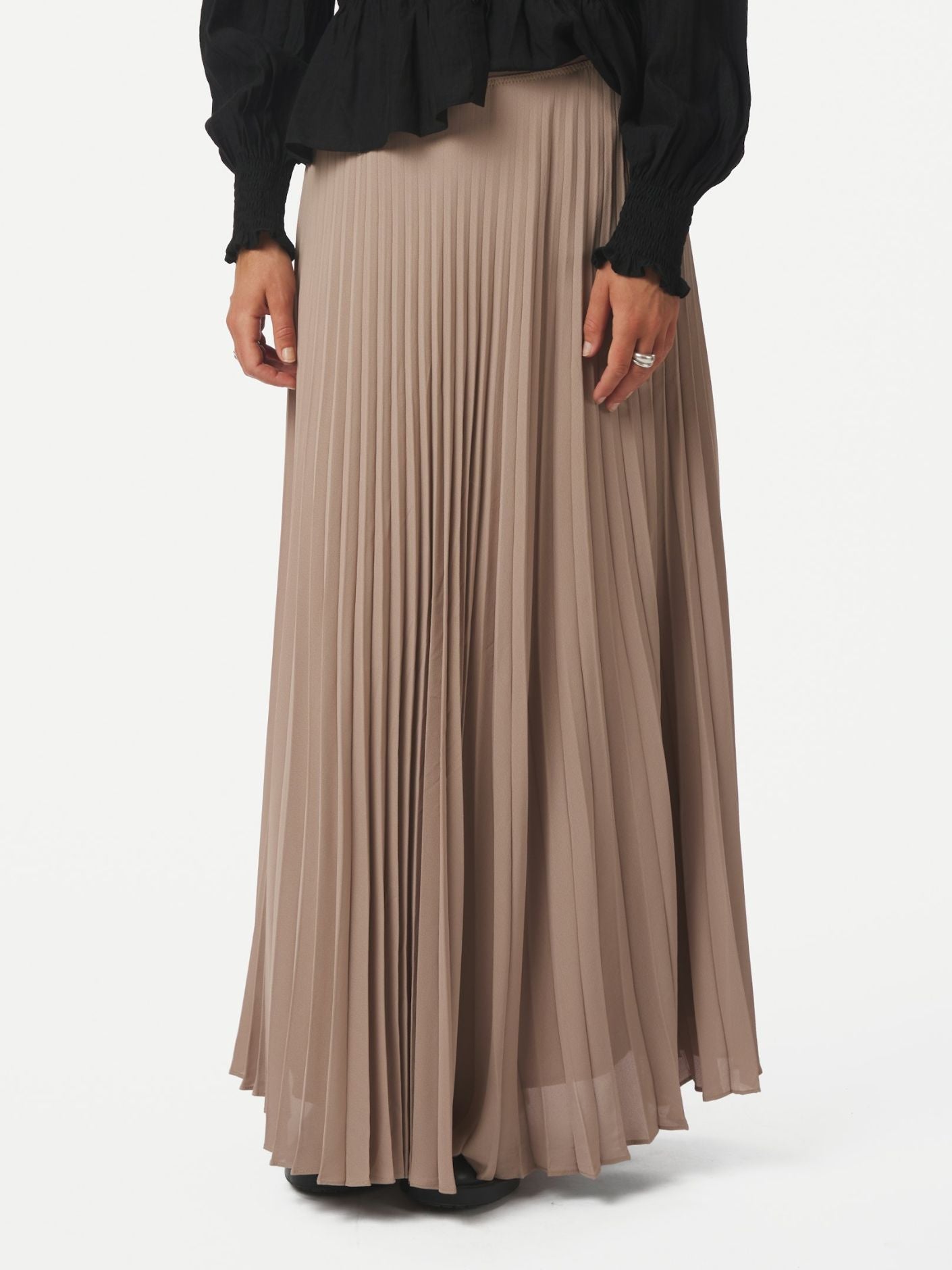 Neo Noir Boni Simple pliseerattu hame, hiekka