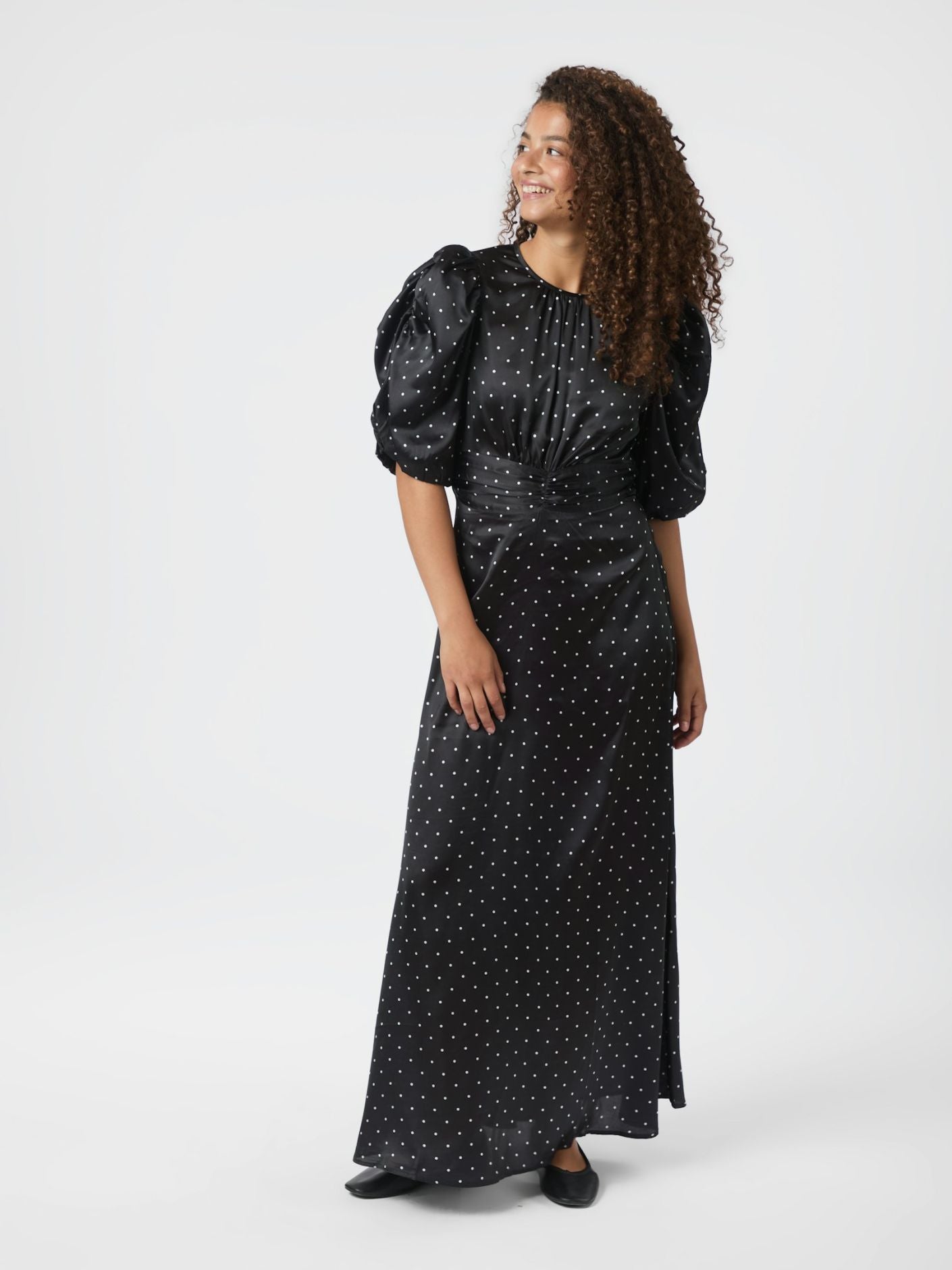 Neo Noir Kikka mekko, pilkullinen