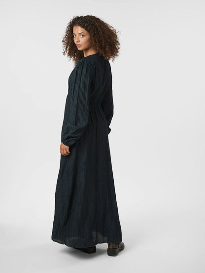 Neo Noir Silfi  Crepe-mekko