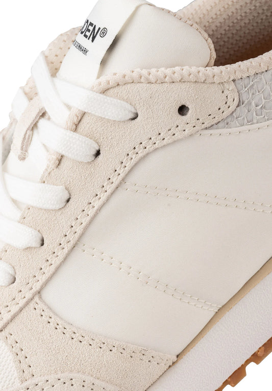 Woden Ronja,  vaalea