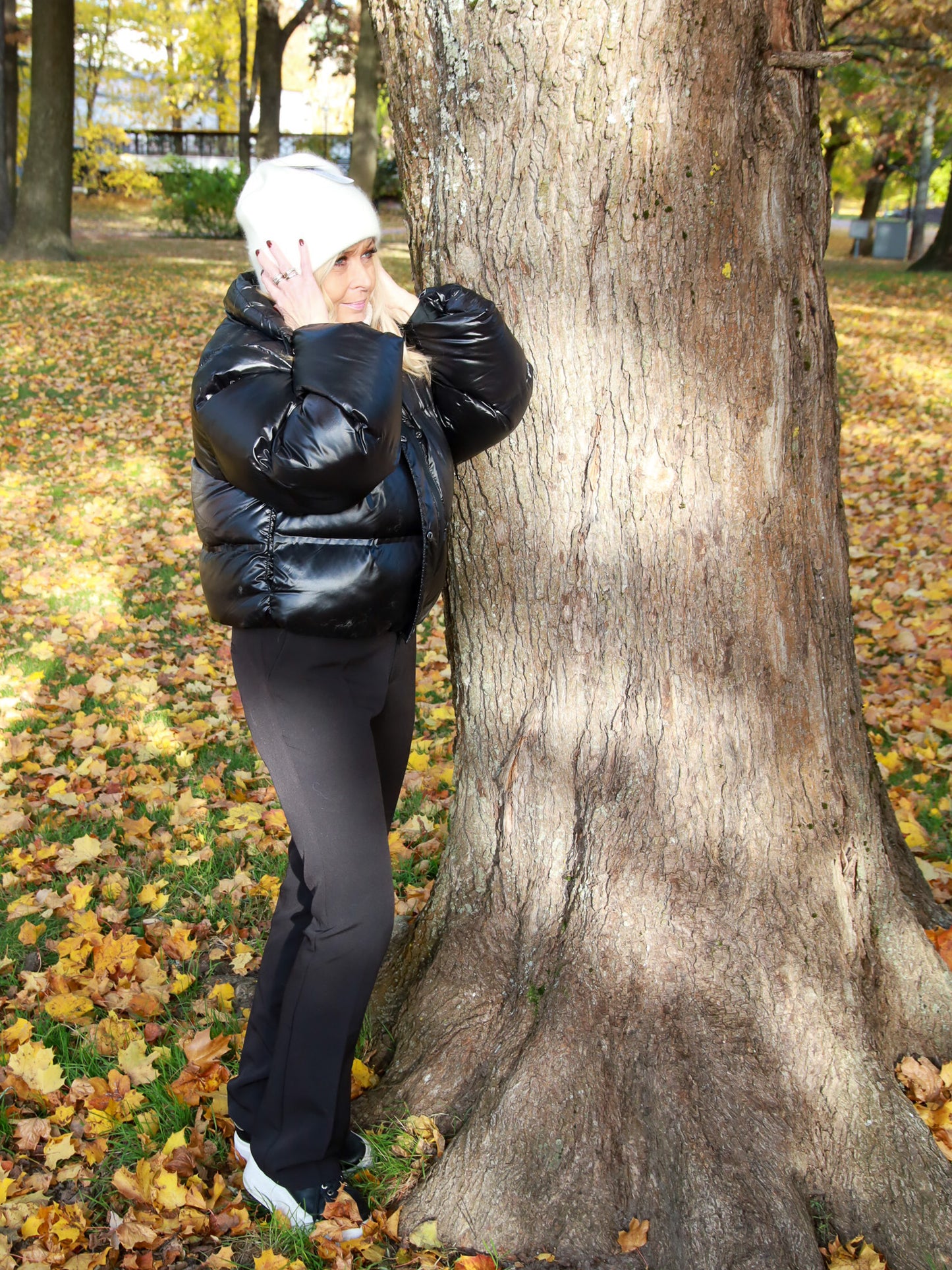 Ezra-pipo, valkoinen