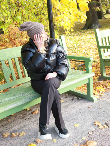 Freedom-pipo, ruskea