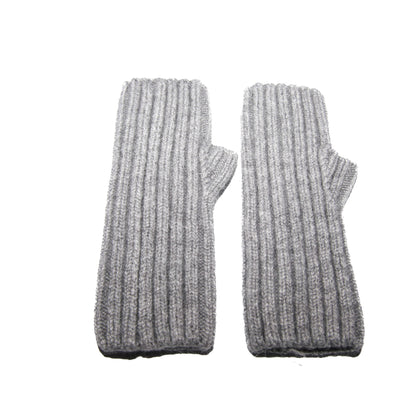 Jolie-kynsikäs, harmaa