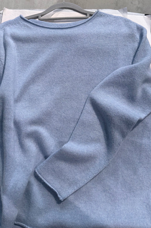 Neule, vaaleansininen