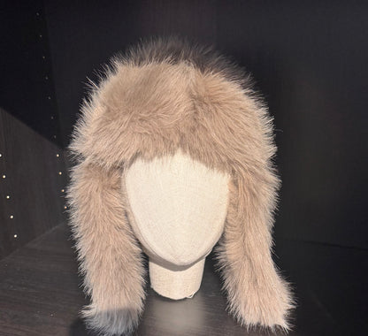 Root-hattu, capuccino