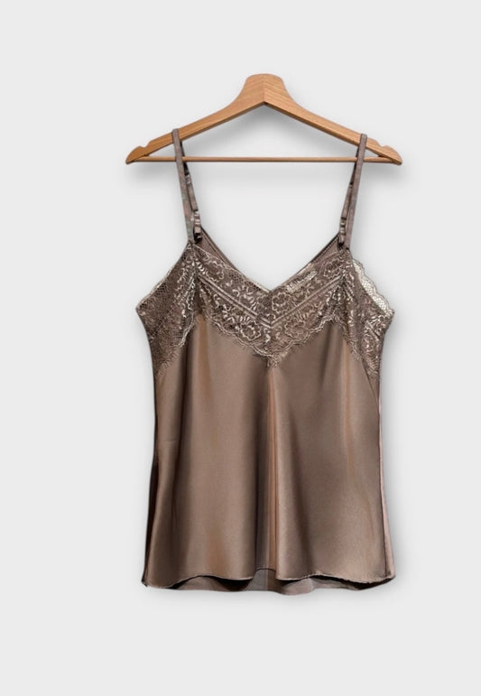 Toppi, taupe