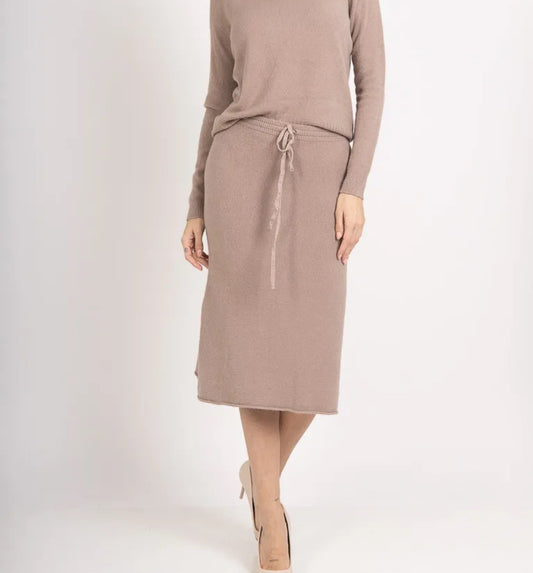 Polvimittainen hame, beige