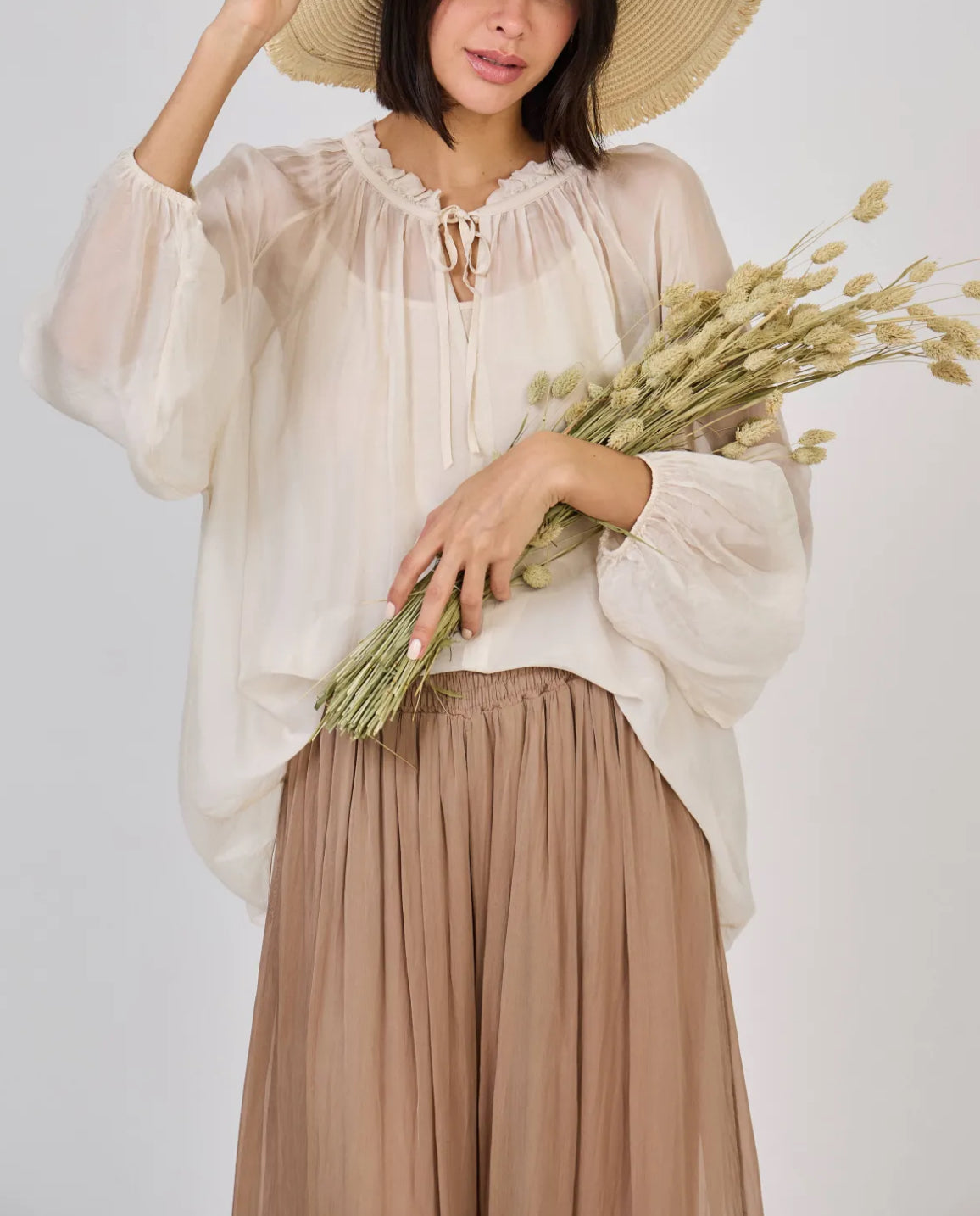 M&E Minerva pusero, beige