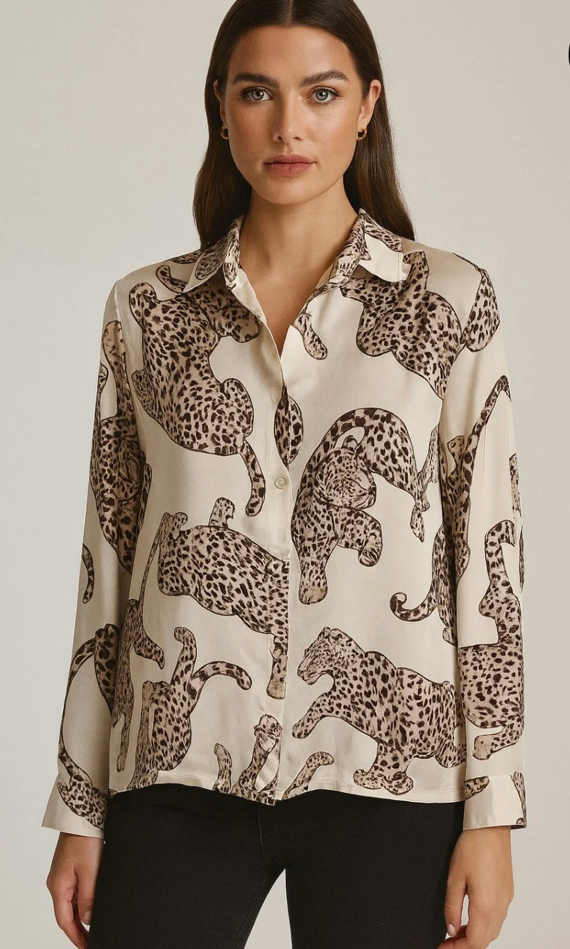 Satiinimainen Pantterikuvioinen kauluspaita, luonnonvaalea