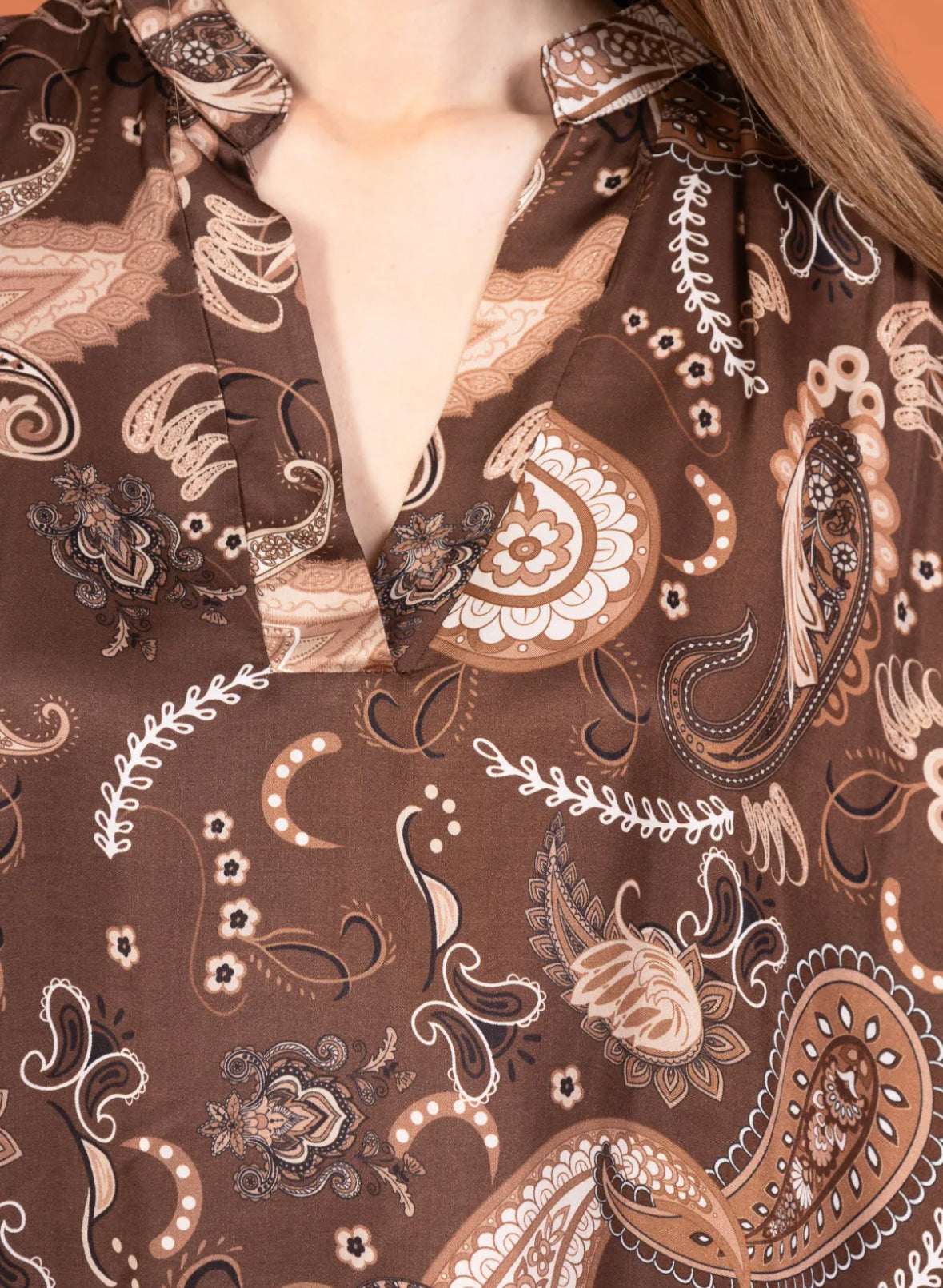 M&E silkkisatiinipusero Bandana ruskea