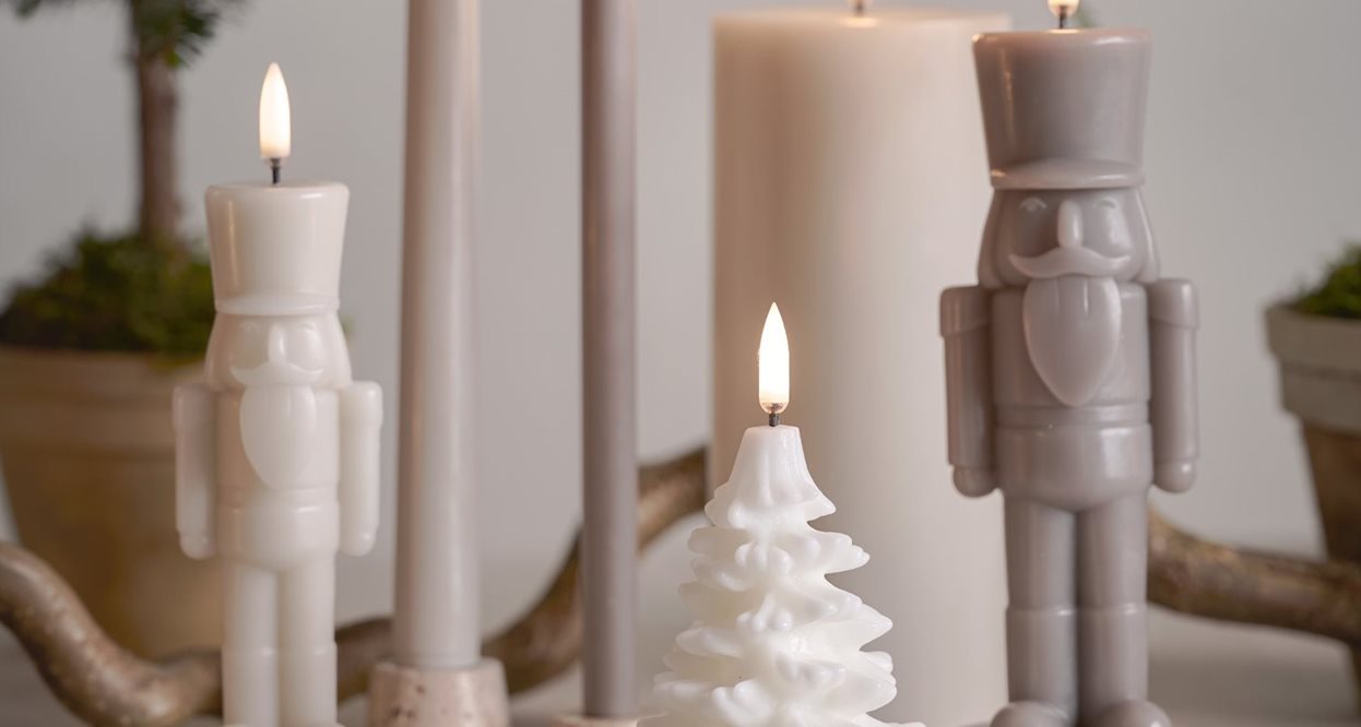 Uyuni LED-pähkinänsärkijä, hiekka, 7x21 cm